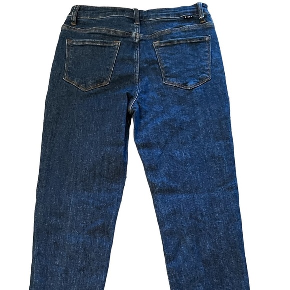 Risen Fringe Hem 9/29 Crop Medium Wash Jean Metal and rhinestone fringe at hem. - Picture 5 of 6